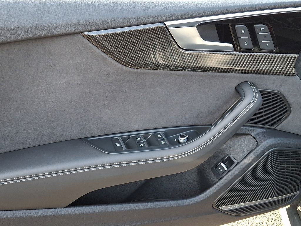 Thumbnail: 2023 Audi S5 - 9