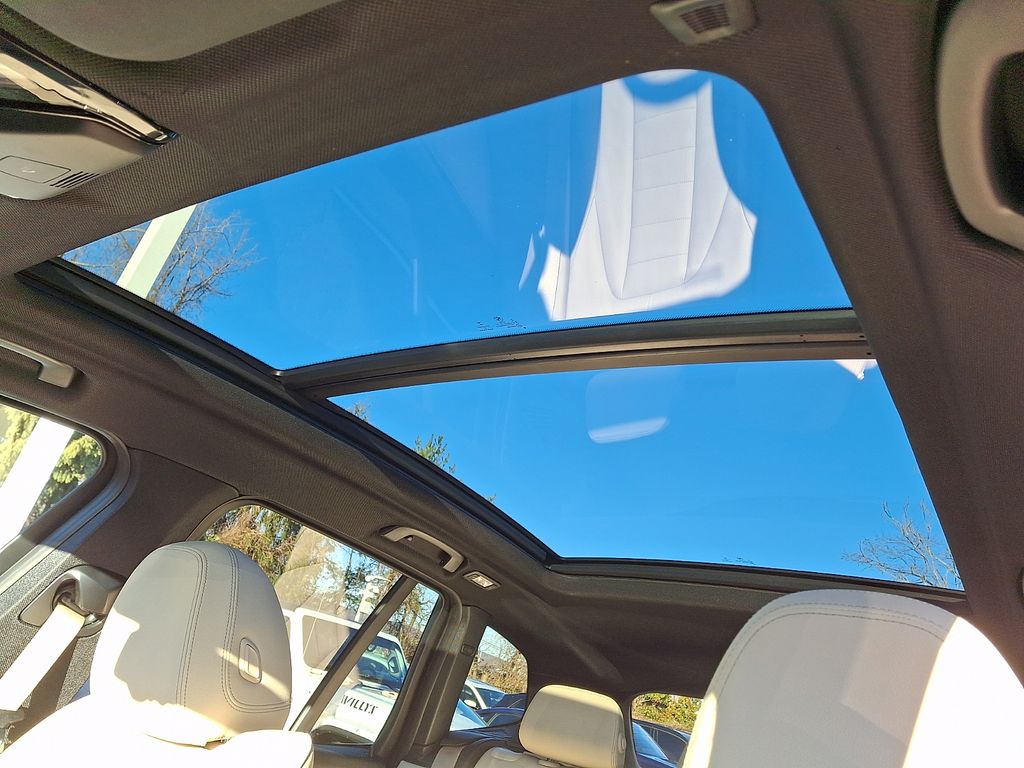 Thumbnail: 2021 BMW X3 - 9