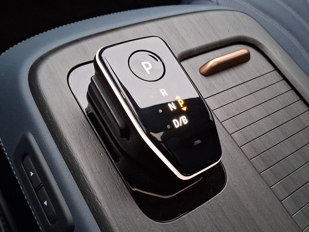 Thumbnail: 2023 Nissan Ariya - 12