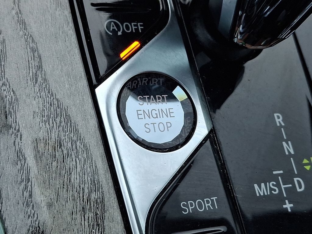 Thumbnail: 2019 BMW X5 - 21