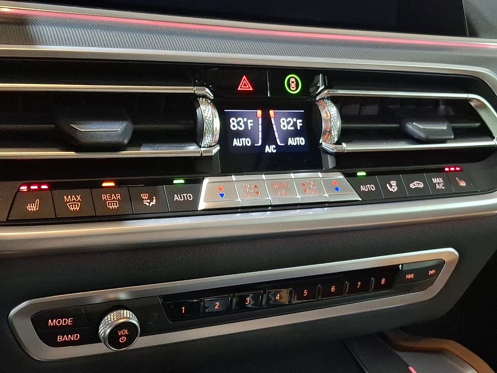 Thumbnail: 2023 BMW X6 - 14