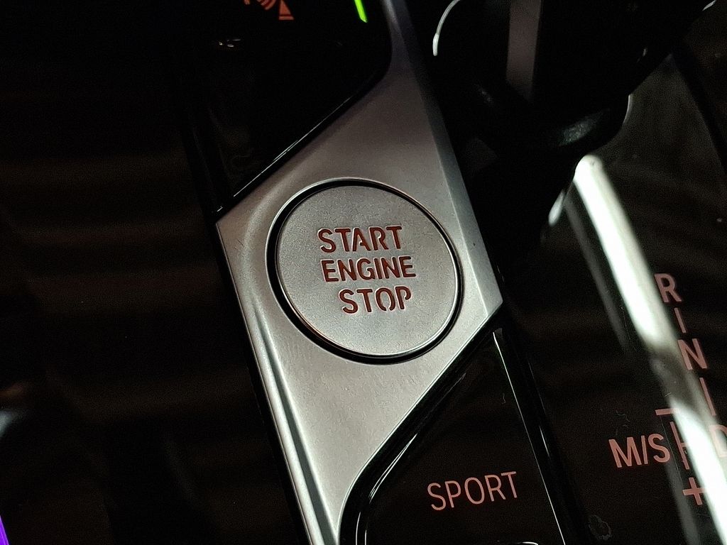 Thumbnail: 2023 BMW X5 - 22