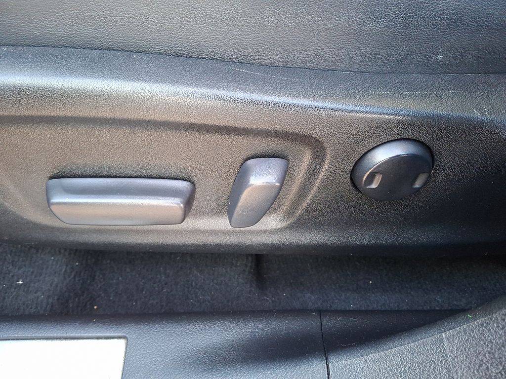 Thumbnail: 2017 Lexus RX - 11