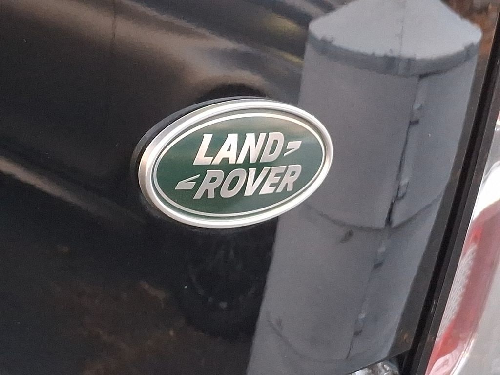 Thumbnail: 2022 Land Rover Range Rover - 27