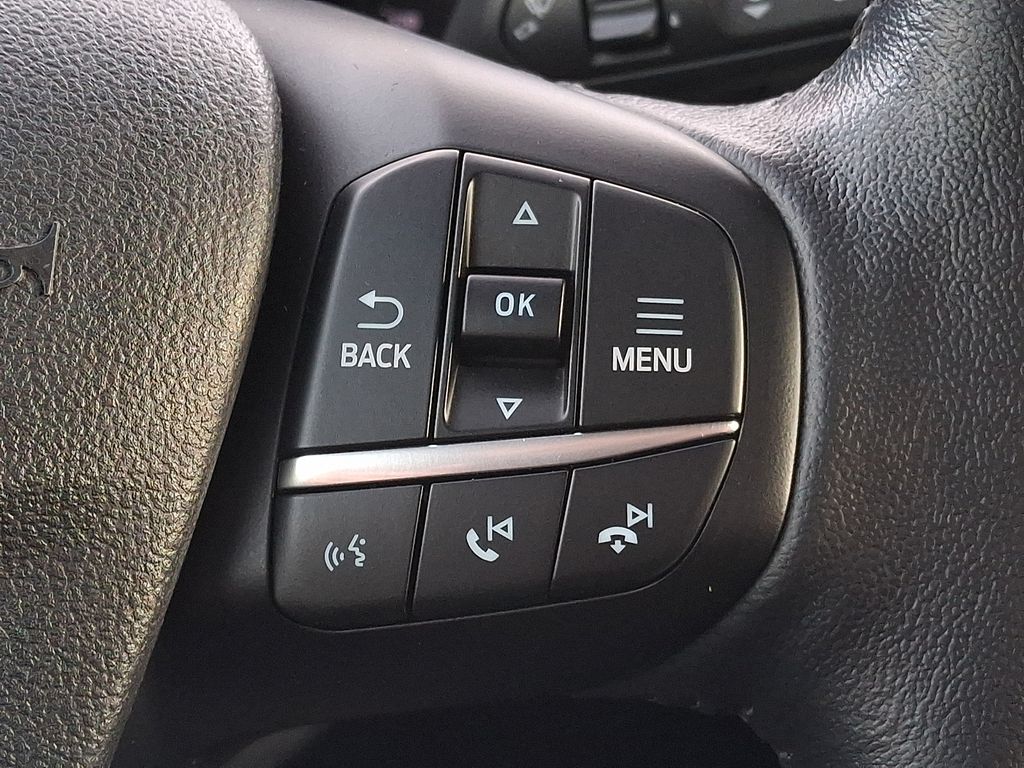 Thumbnail: 2023 Ford Bronco Sport - 18