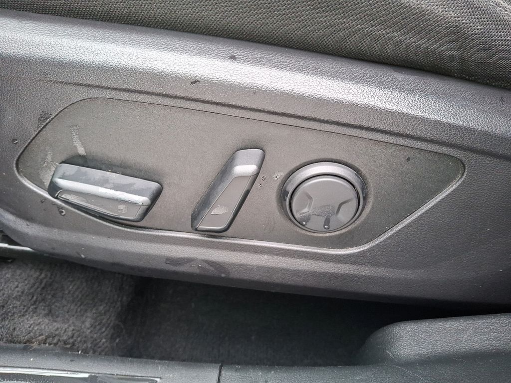 Thumbnail: 2022 Hyundai Santa Cruz - 10