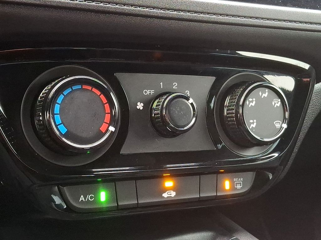 Thumbnail: 2019 Honda HR-V - 12