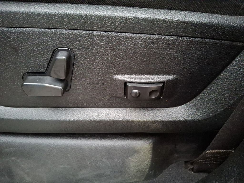 Thumbnail: 2022 RAM 3500 - 10