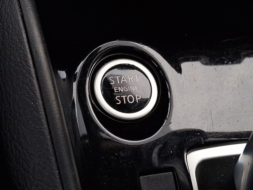 Thumbnail: 2020 Nissan Kicks - 22