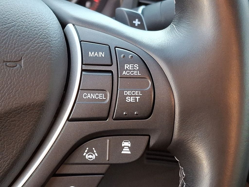 Thumbnail: 2019 Acura ILX - 20