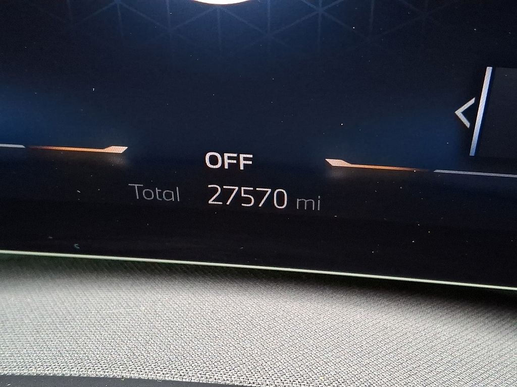 Thumbnail: 2023 BMW 7 Series - 15