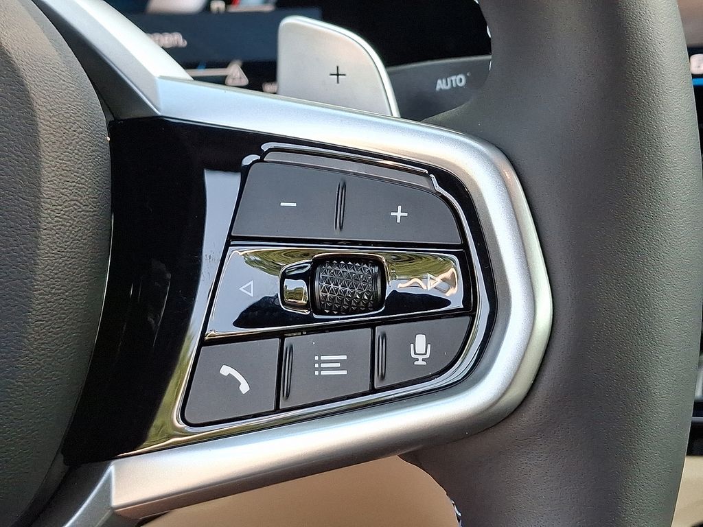 2025 BMW 4 Series M440i 18