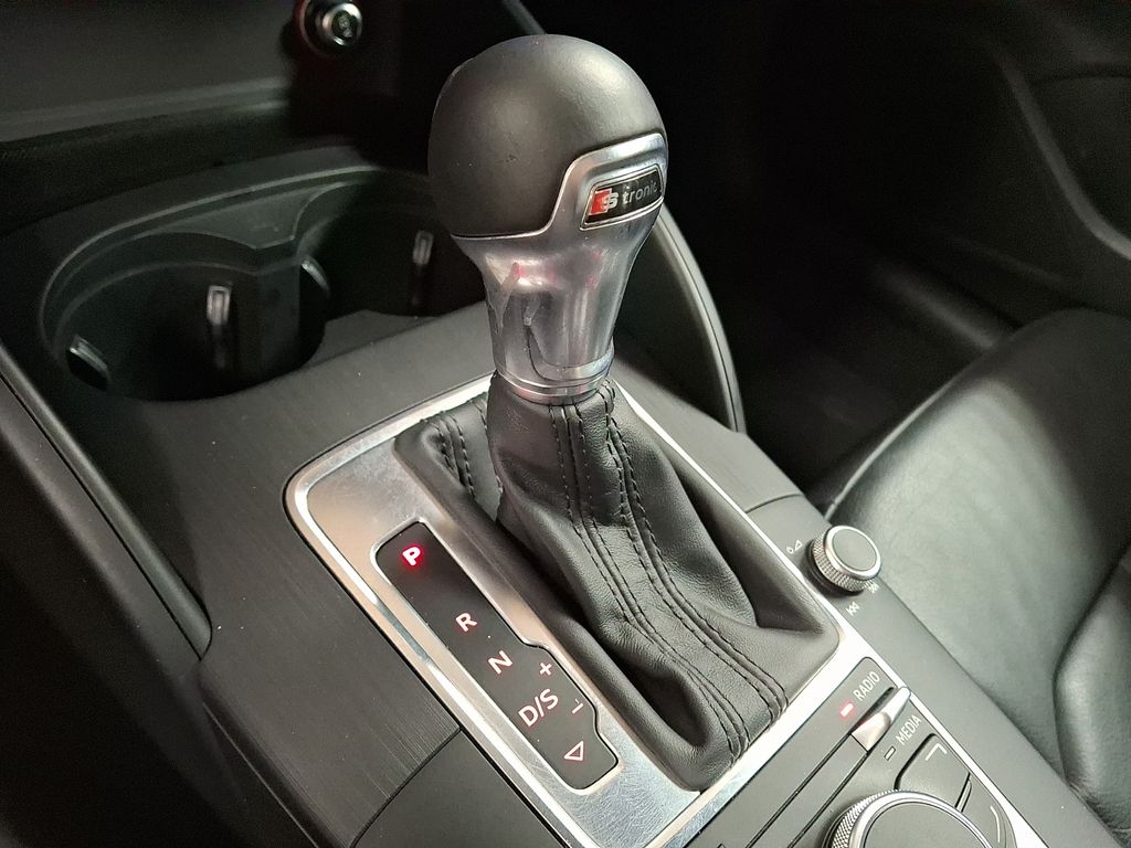 Thumbnail: 2015 Audi A3 - 14