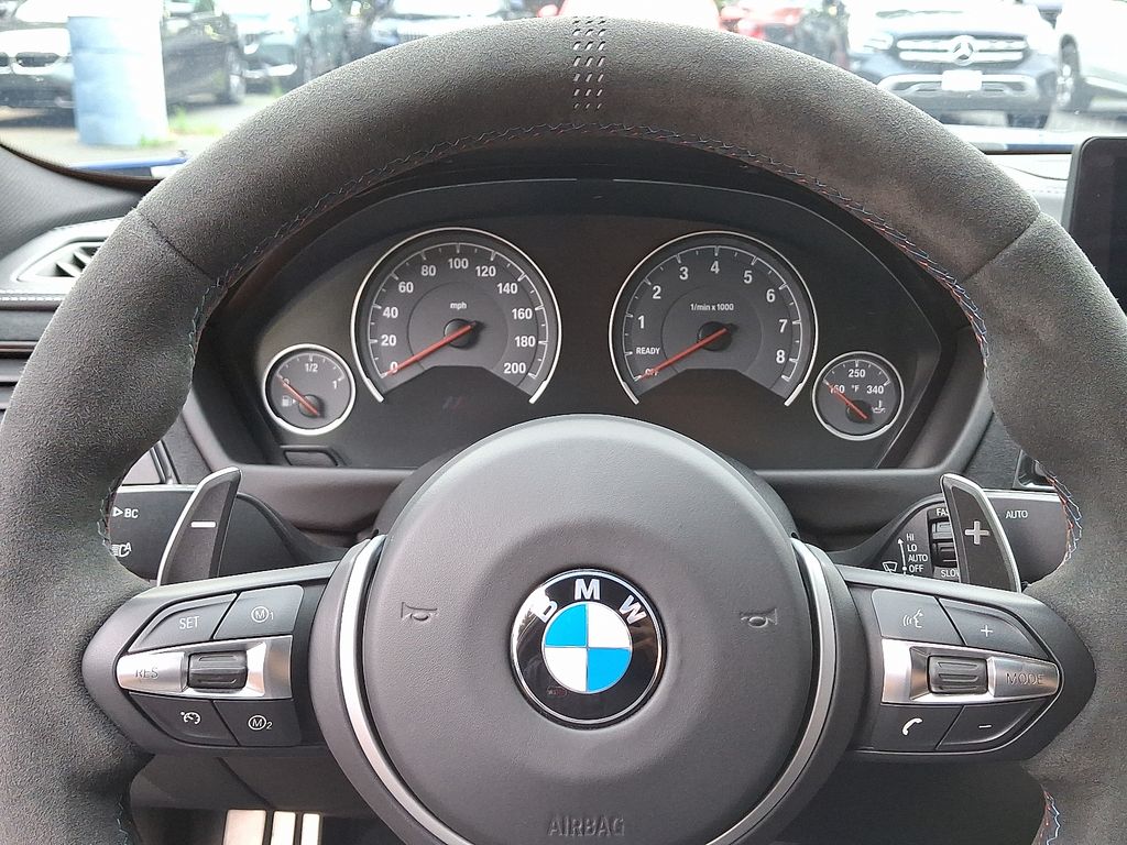 Thumbnail: 2018 BMW M3 - 11