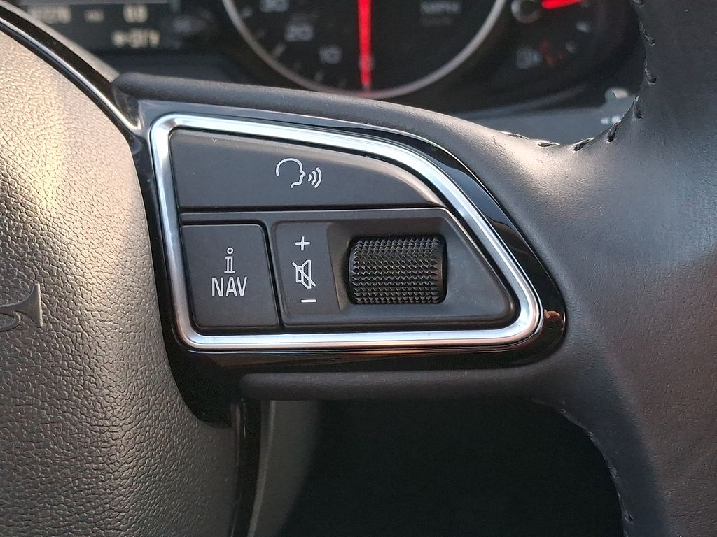 Thumbnail: 2016 Audi Q5 - 17