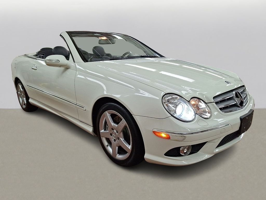 Thumbnail: 2008 Mercedes-Benz CLK - 3