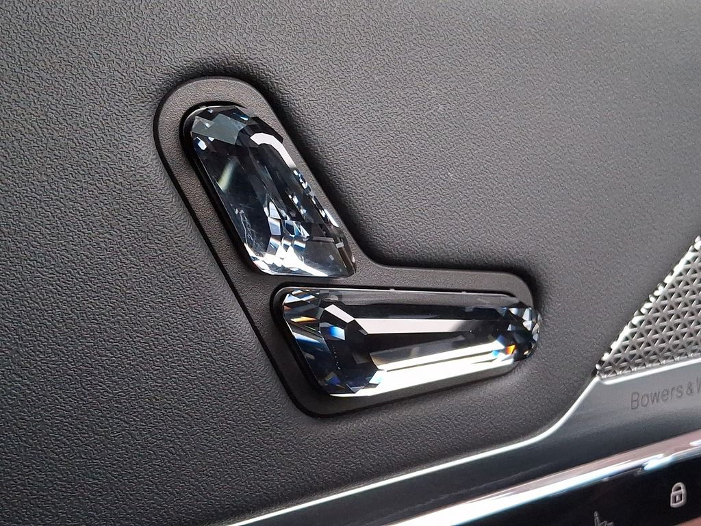 Thumbnail: 2023 BMW 7 Series - 20