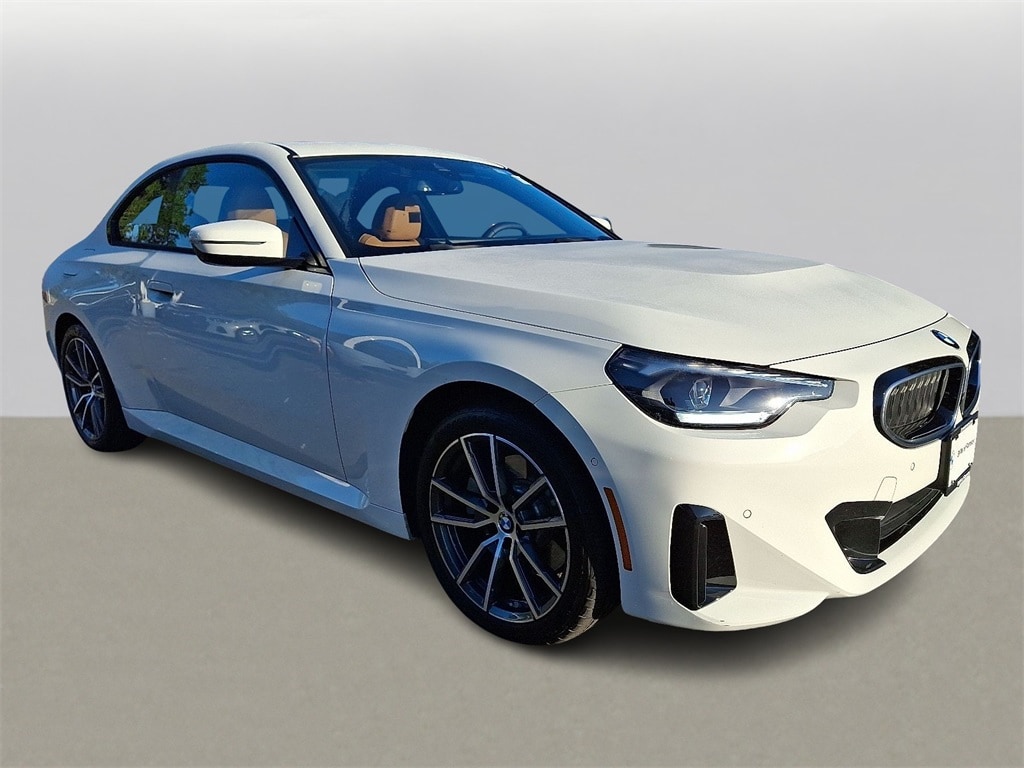 Thumbnail: 2025 BMW 2 Series - 2