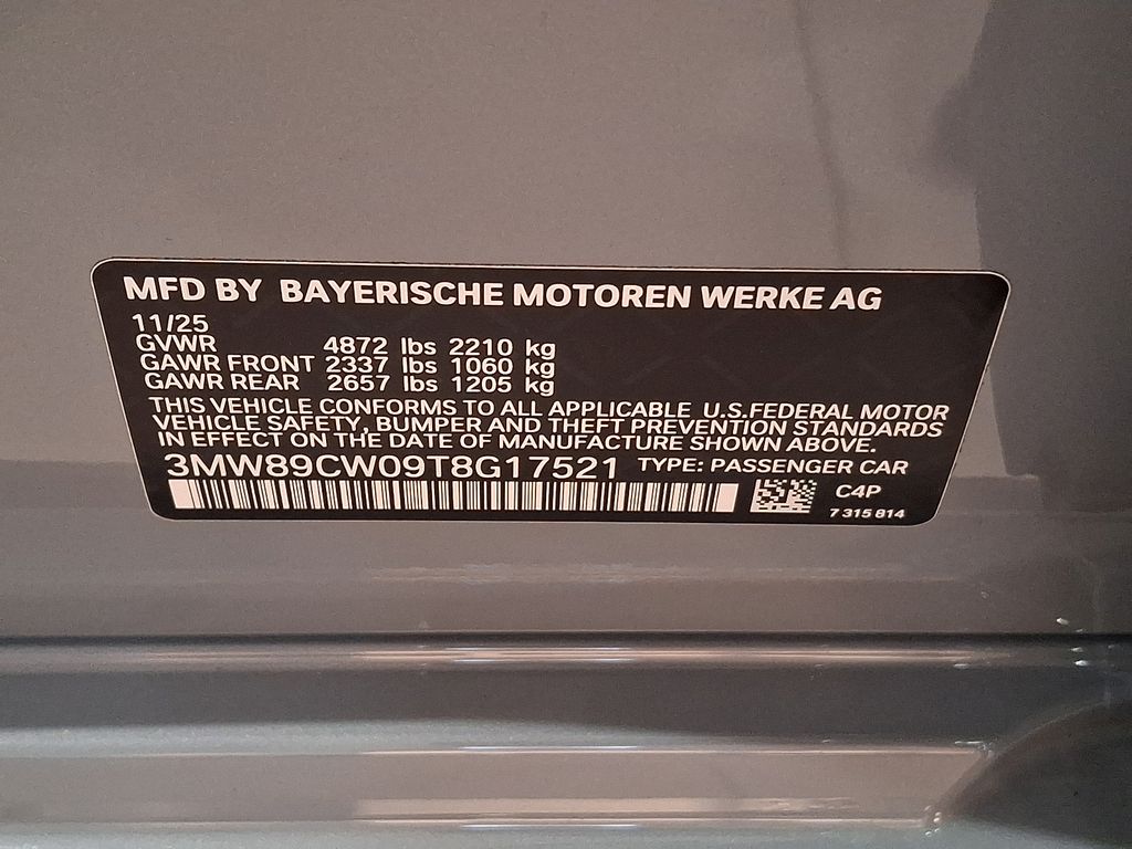 Thumbnail: 2026 BMW 3 Series - 10