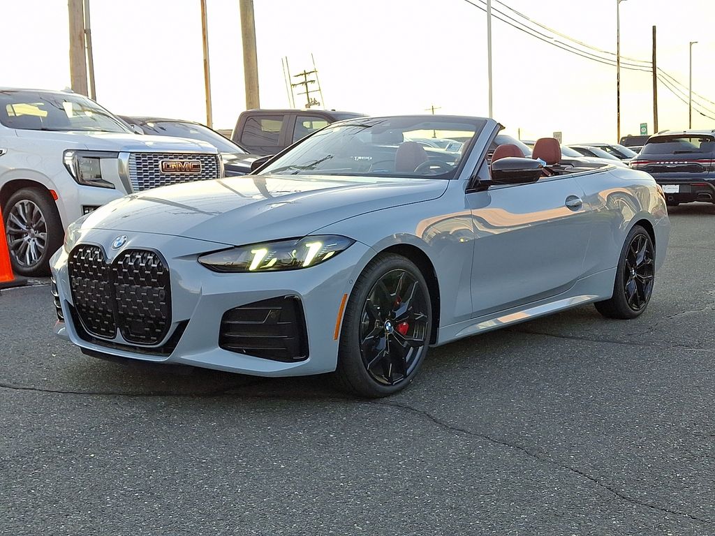 2027 BMW 4 Series 430i Convertible xDrive's photo