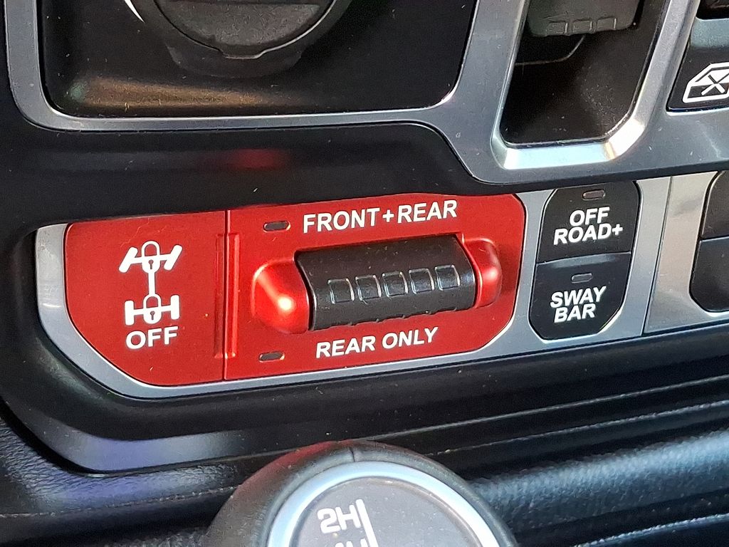 Thumbnail: 2020 Jeep Gladiator - 21