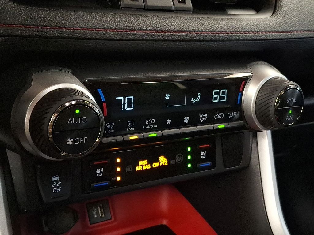 Thumbnail: 2023 Toyota RAV4 - 14