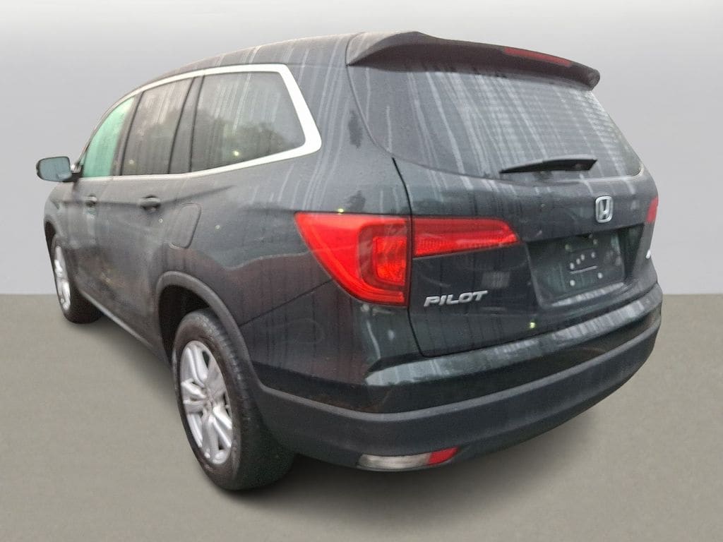 Thumbnail: 2016 Honda Pilot - 6