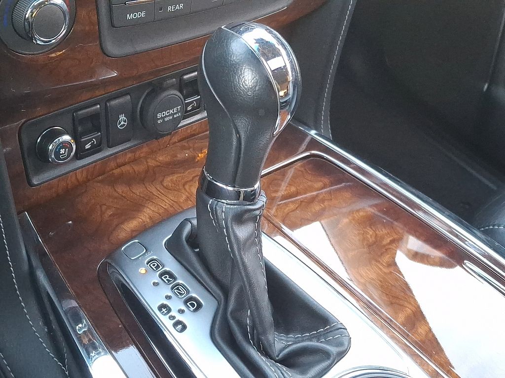 Thumbnail: 2016 INFINITI QX80 - 14