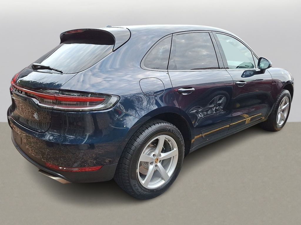 Thumbnail: 2019 Porsche Macan - 3