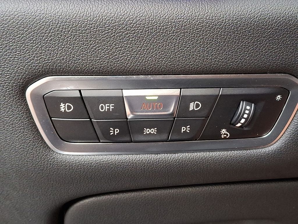 Thumbnail: 2019 BMW X5 - 24