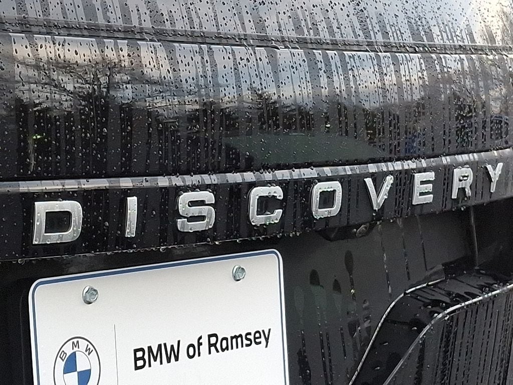 Thumbnail: 2025 Land Rover Discovery - 28