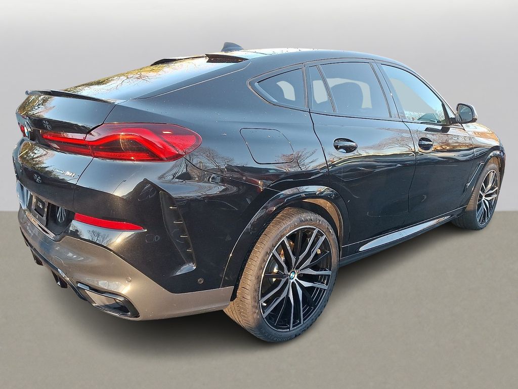 Thumbnail: 2022 BMW X6 - 3