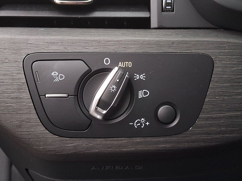 Thumbnail: 2020 Audi A5 - 25