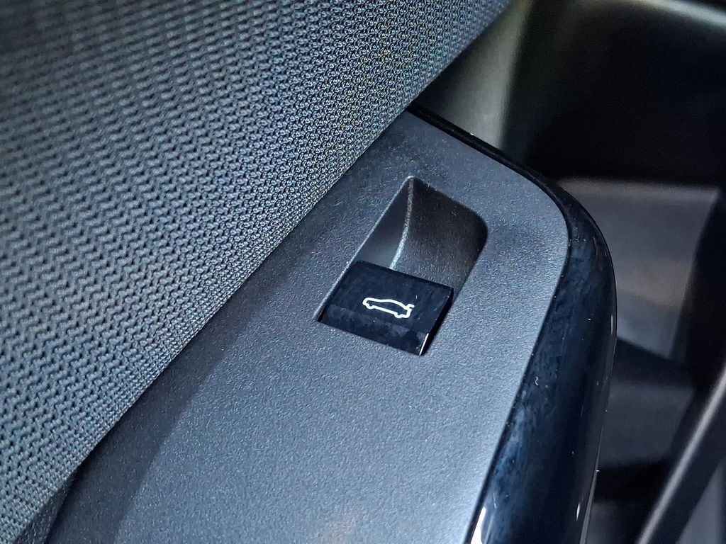 Thumbnail: 2025 BMW X3 - 23