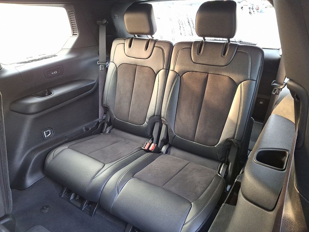 2023 Jeep Grand Cherokee Laredo 8