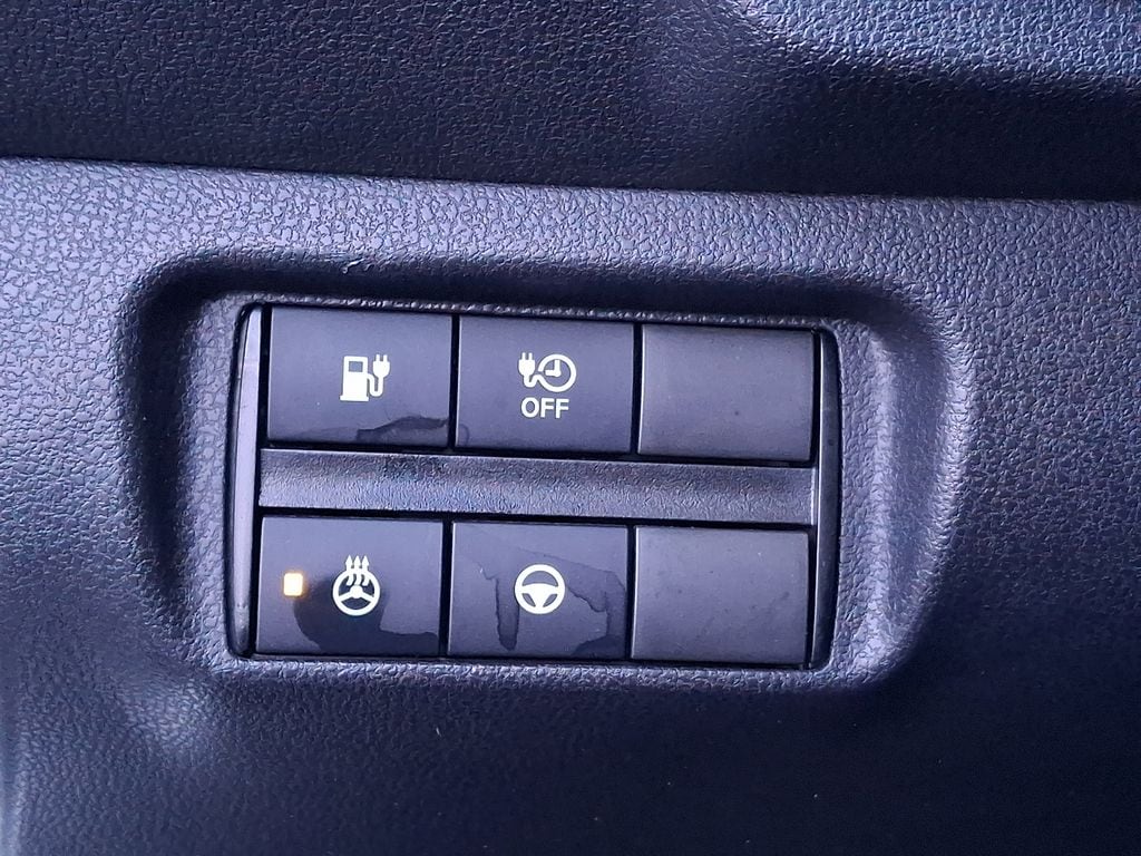 Thumbnail: 2019 Nissan Leaf - 24