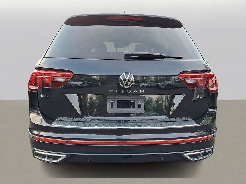 Thumbnail: 2022 Volkswagen Tiguan - 4