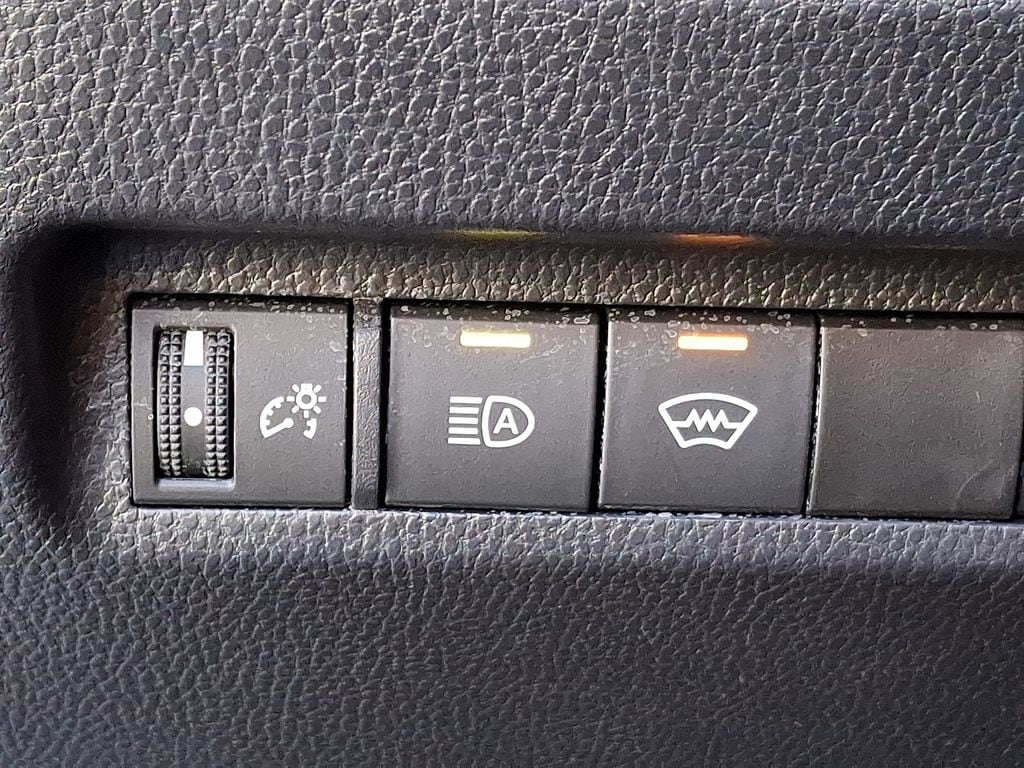 Thumbnail: 2025 Toyota RAV4 - 24