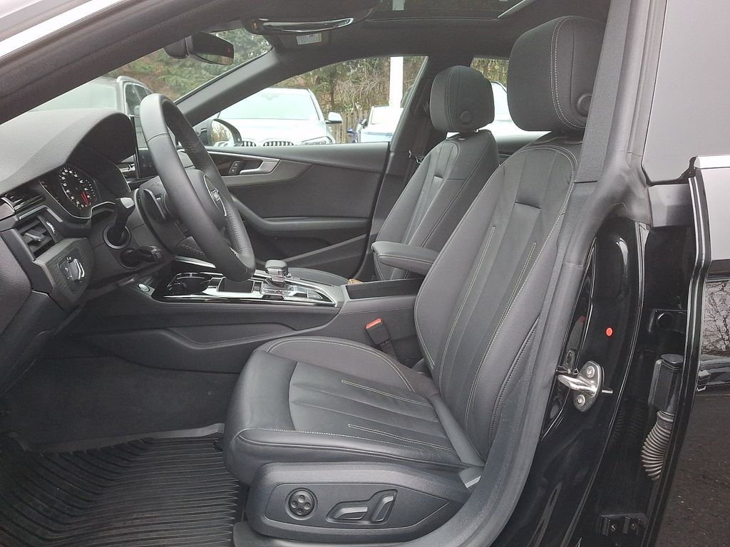 Thumbnail: 2020 Audi A5 - 11