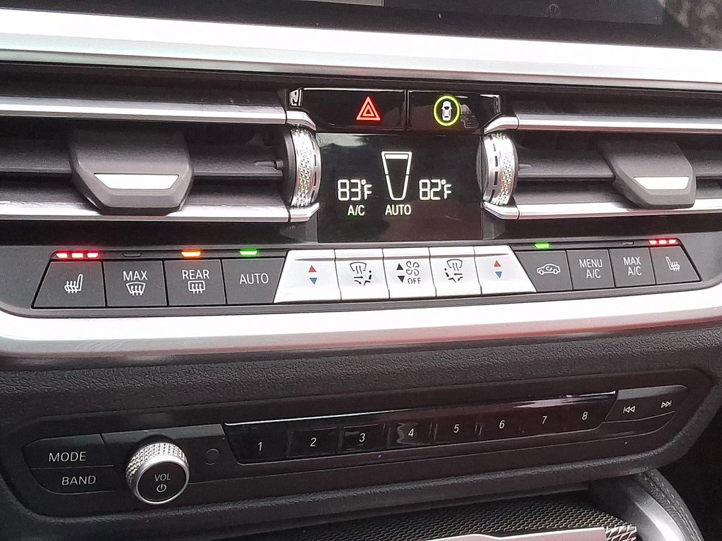 Thumbnail: 2023 BMW 4 Series - 13