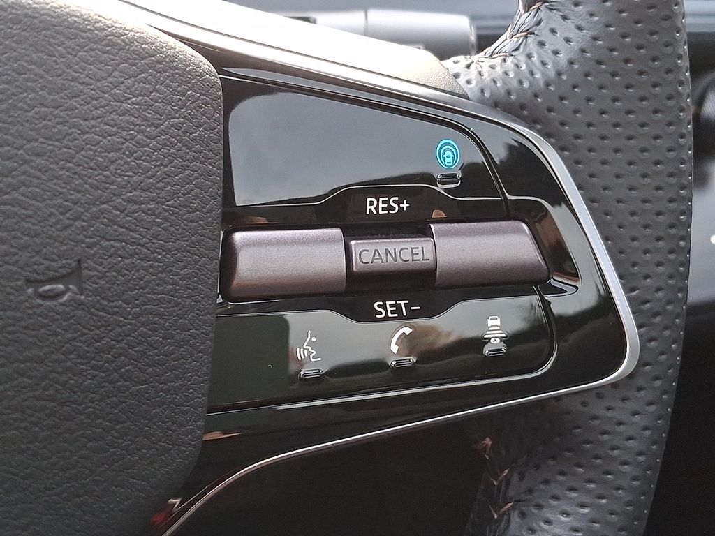 Thumbnail: 2024 Nissan Ariya - 18