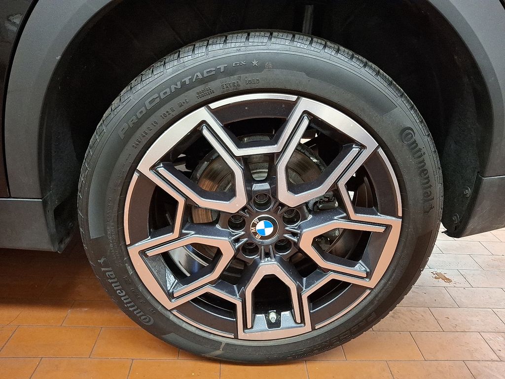 Thumbnail: 2025 BMW X2 - 7