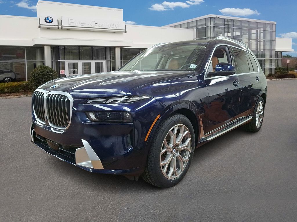Thumbnail: 2023 BMW X7 - 1