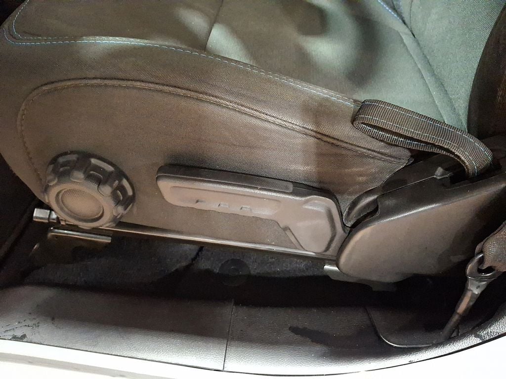 Thumbnail: 2021 Jeep Wrangler - 9