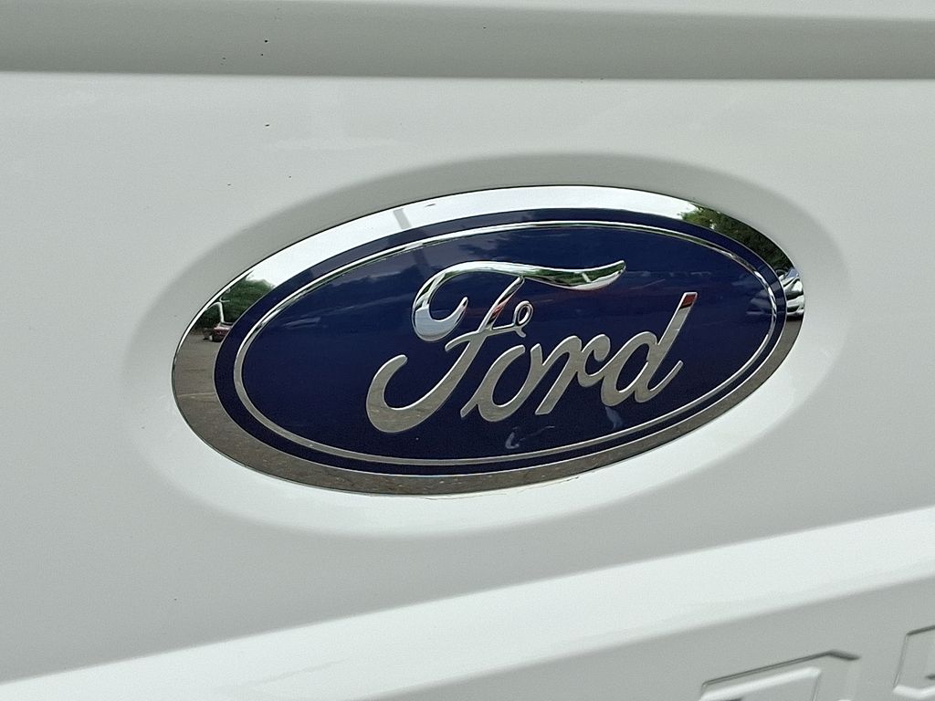Thumbnail: 2017 Ford F-250 - 28