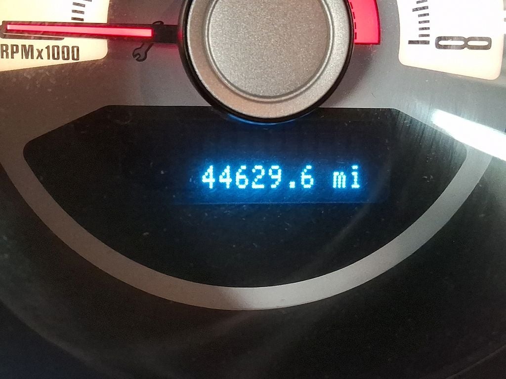 Thumbnail: 2010 Ford Mustang - 17