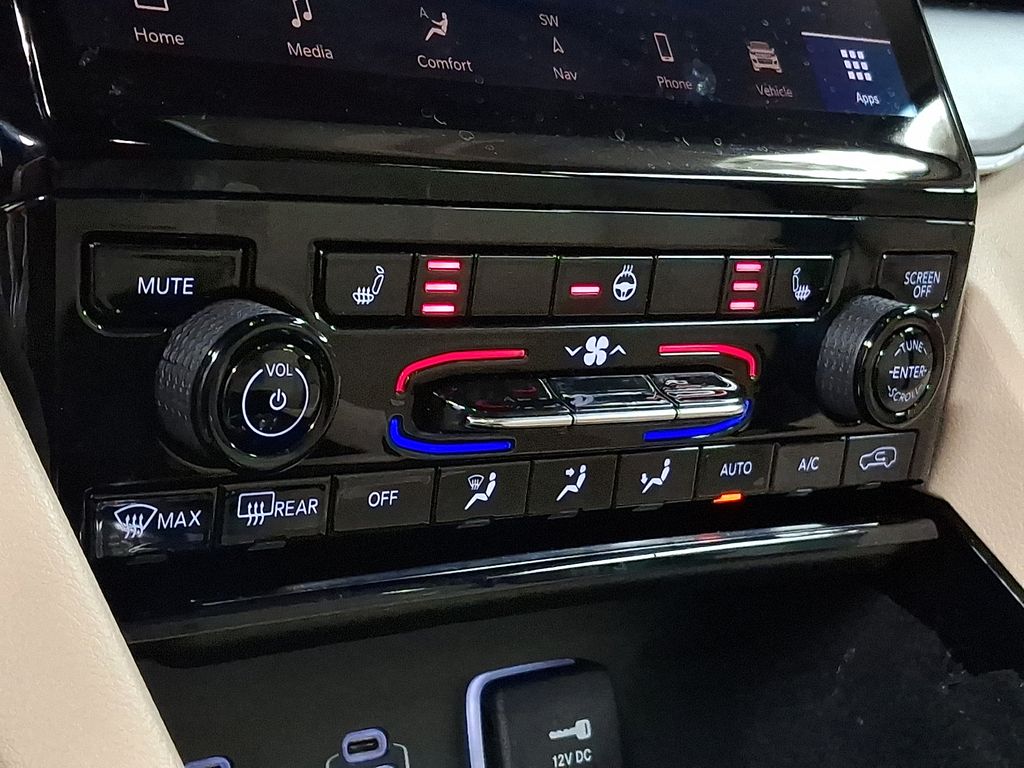 Thumbnail: 2022 Jeep Grand Cherokee - 13