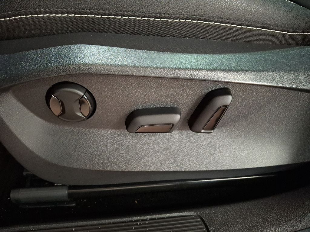 Thumbnail: 2024 Volkswagen Taos - 12