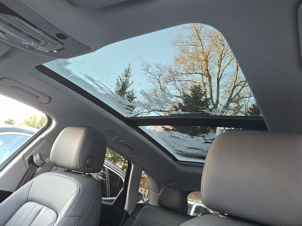 Thumbnail: 2021 Audi Q5 - 11