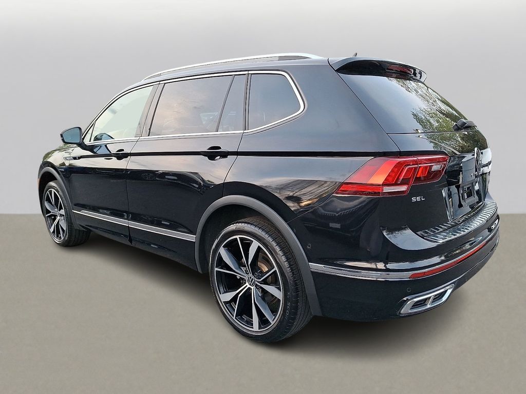 Thumbnail: 2022 Volkswagen Tiguan - 5